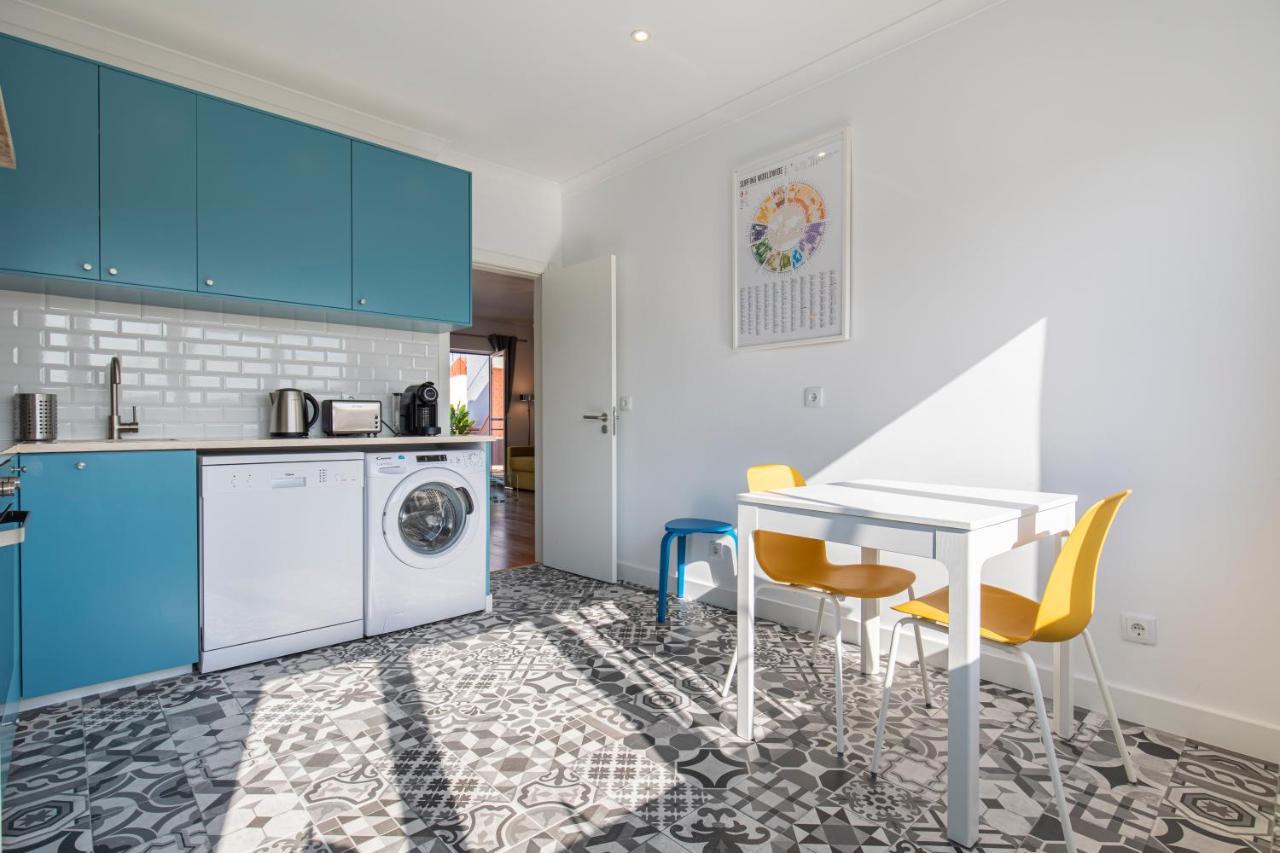 Lovelystay - Sunny 1Bdr Apartment W/Terrace Lisboa Kültér fotó