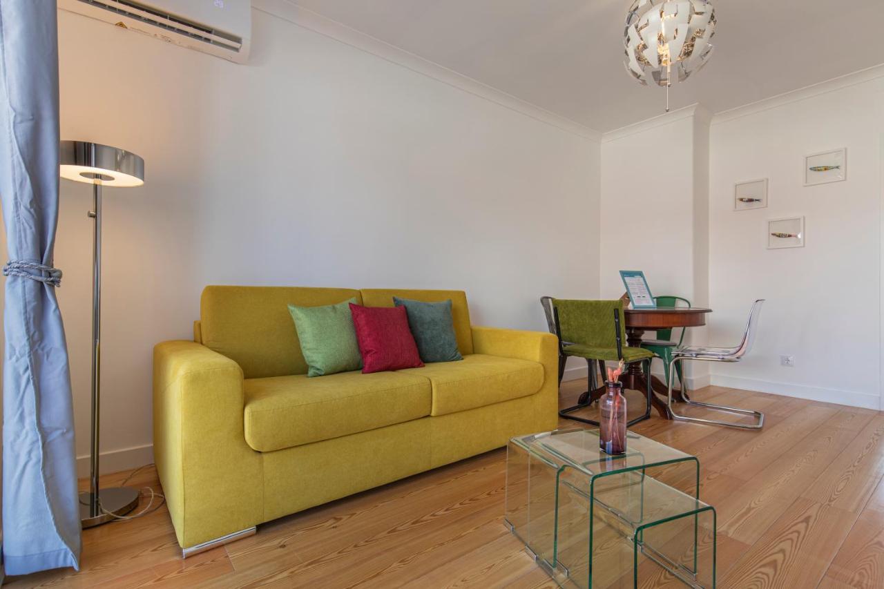 Lovelystay - Sunny 1Bdr Apartment W/Terrace Lisboa Kültér fotó