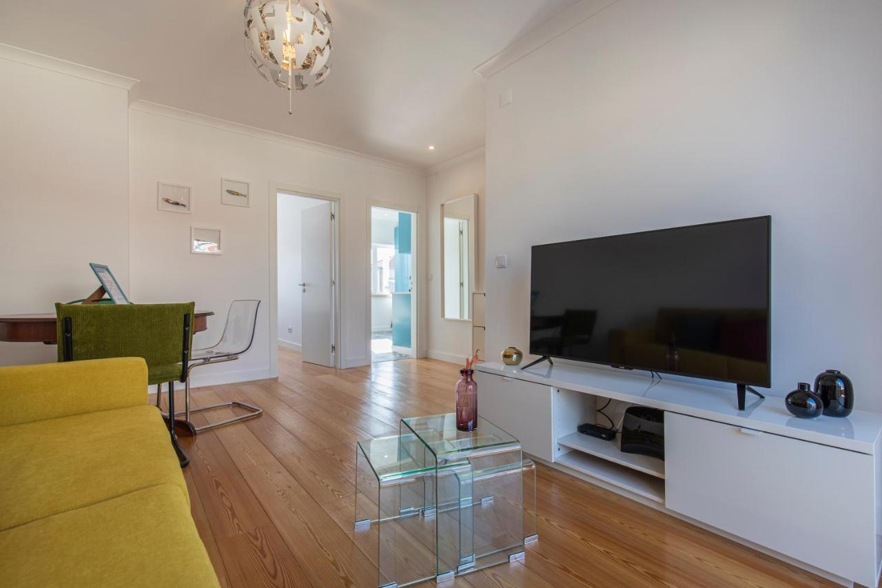 Lovelystay - Sunny 1Bdr Apartment W/Terrace Lisboa Kültér fotó